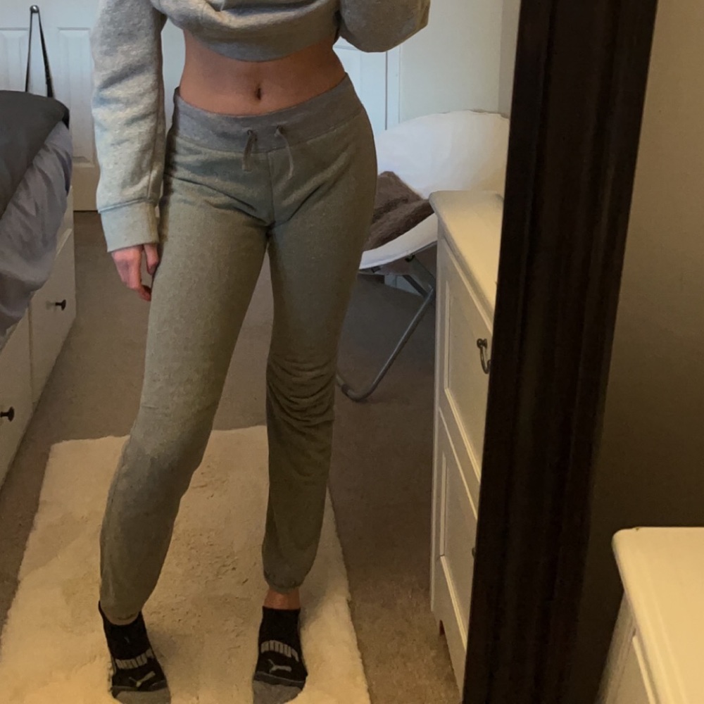 IVIVVA grey cozy joggers